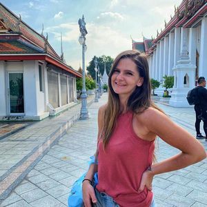 Meet your Posher, Amber